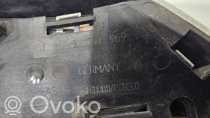 Spārna pagrieziena lukturis