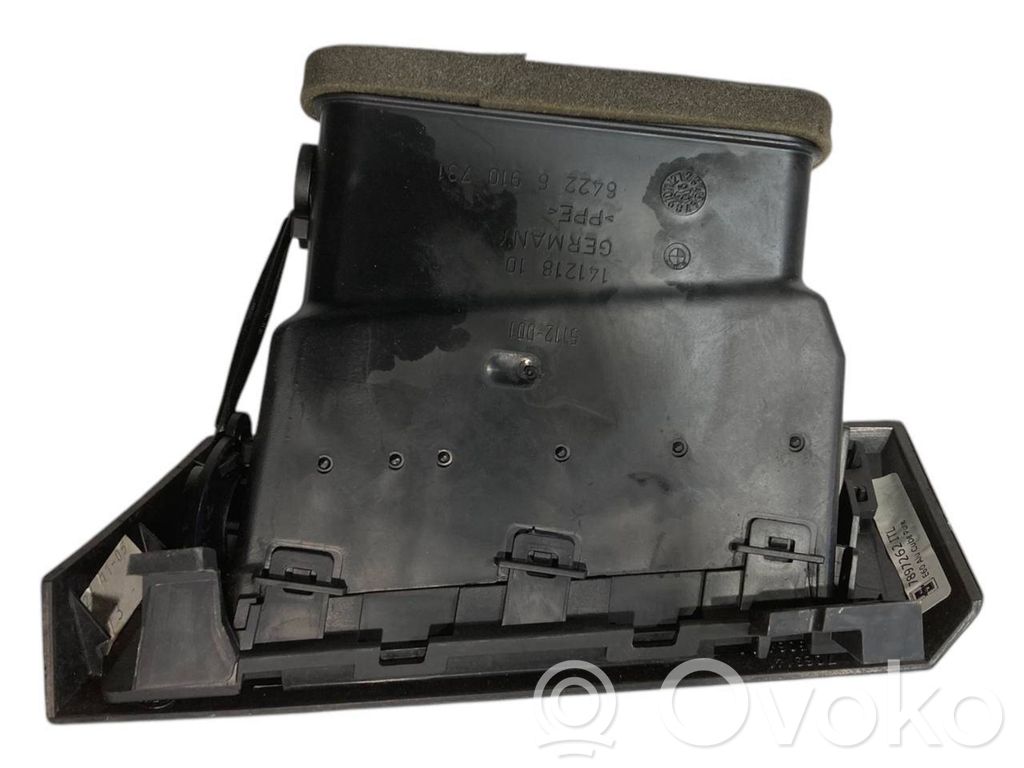 Salona dekoratīvās apdares komplekts