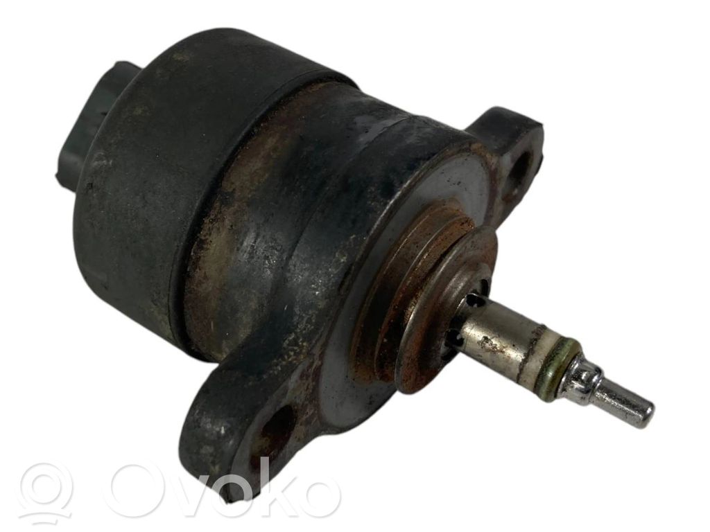 Degvielas spiediena regulators