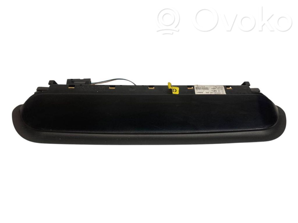 Additional brake light