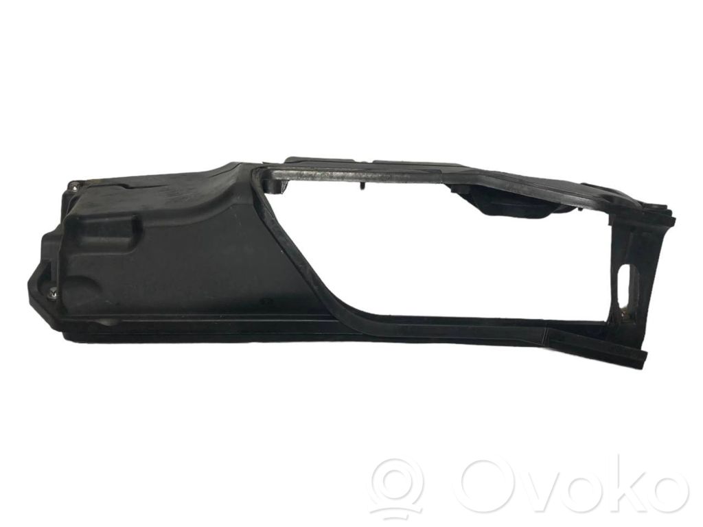 Крышка двигателя (декоративная отделка)