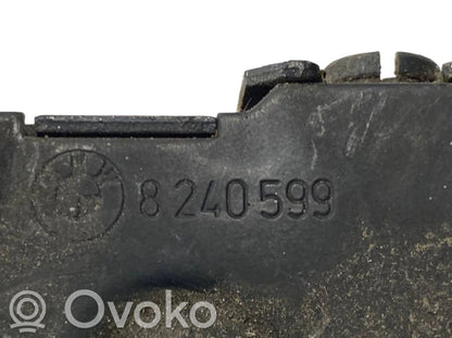 Dzinēja pārsega slēdzene