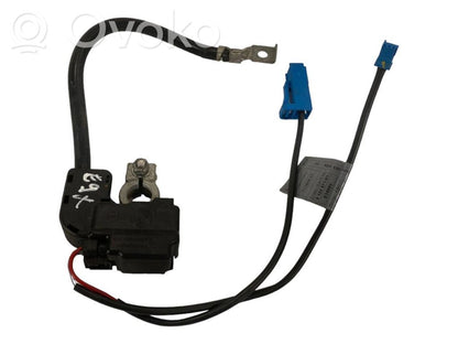 Отрицательный провод (аккумулятор)