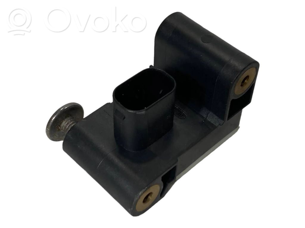Airbag impact sensor
