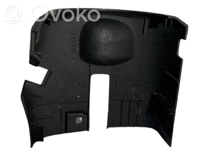 Steering axle trim