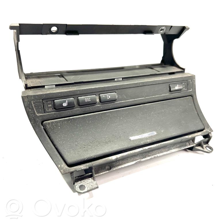 Pelnutrauks (priekšā)