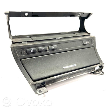 Pelnutrauks (priekšā)