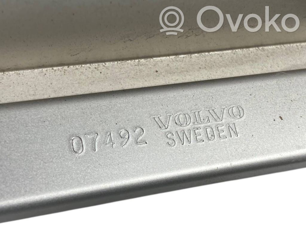 Cita veida bagāžnieka dekoratīvās apdares detaļa