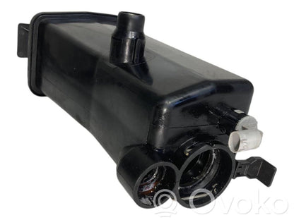 Dzesēšanas šķidruma izplešanās tvertne