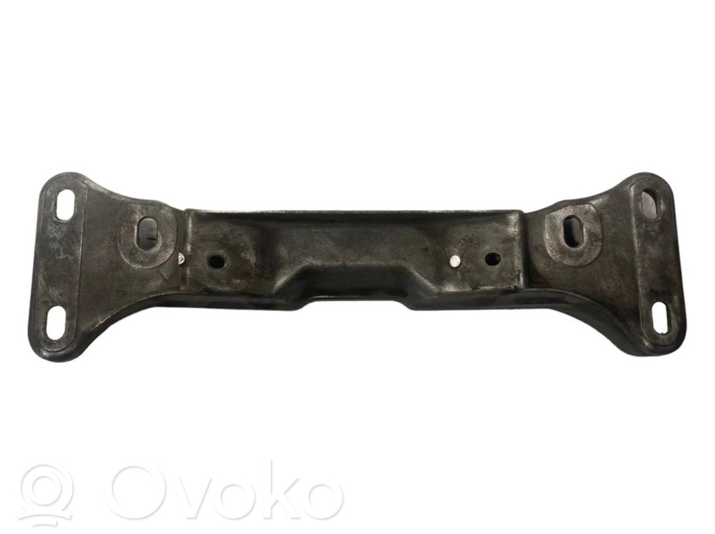Transmission mounting bracket