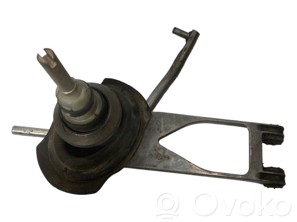 Switching mechanism (sliding mechanism)