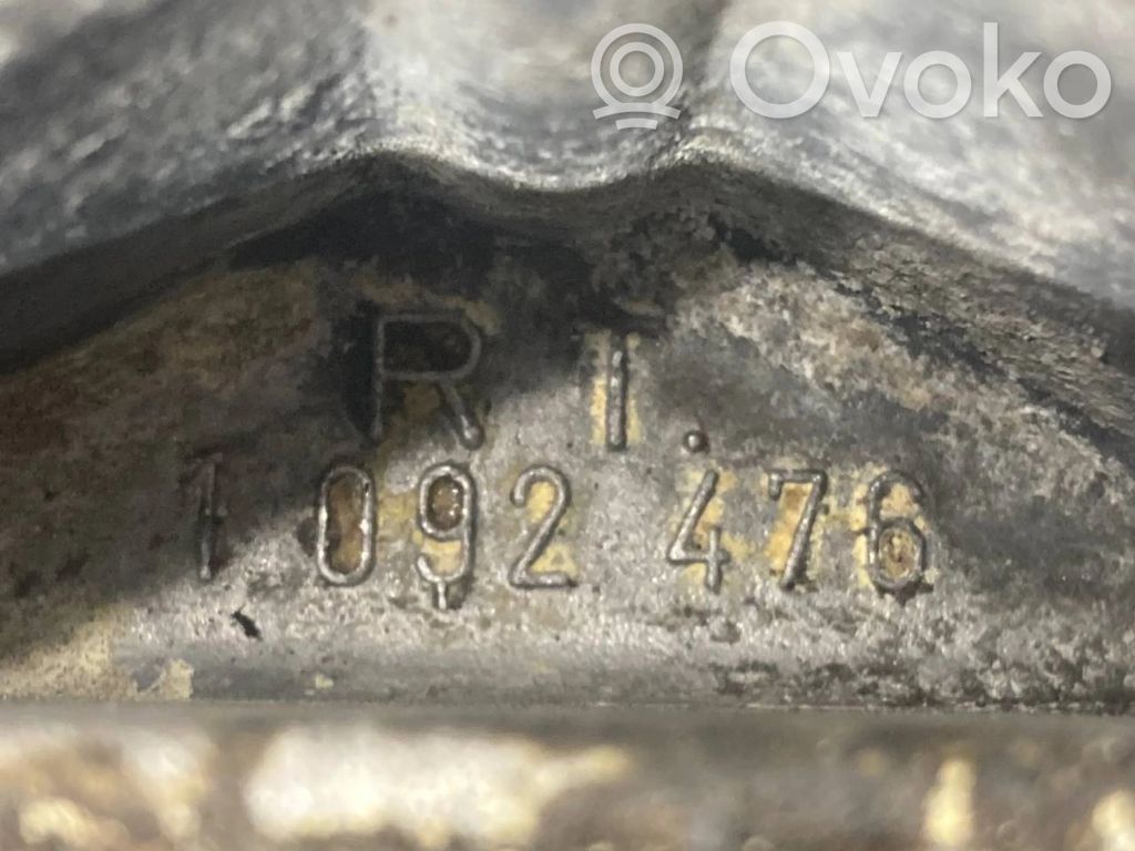 Pārnesumkārbas stiprinājuma kronšteins