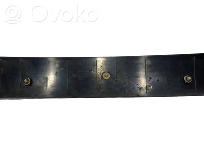 Bagāžnieka dekoratīvā apdare