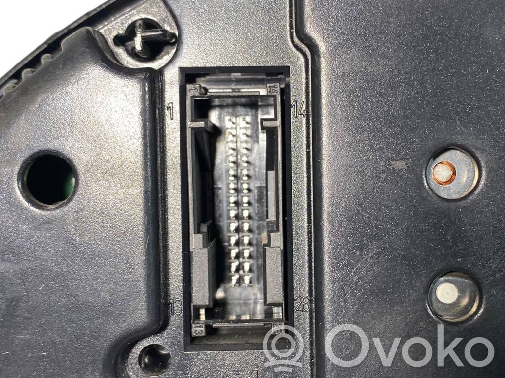 Spidometrs (instrumentu panelī)