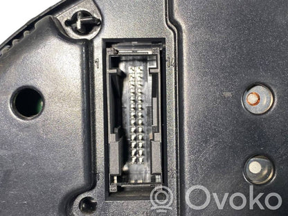 Spidometrs (instrumentu panelī)