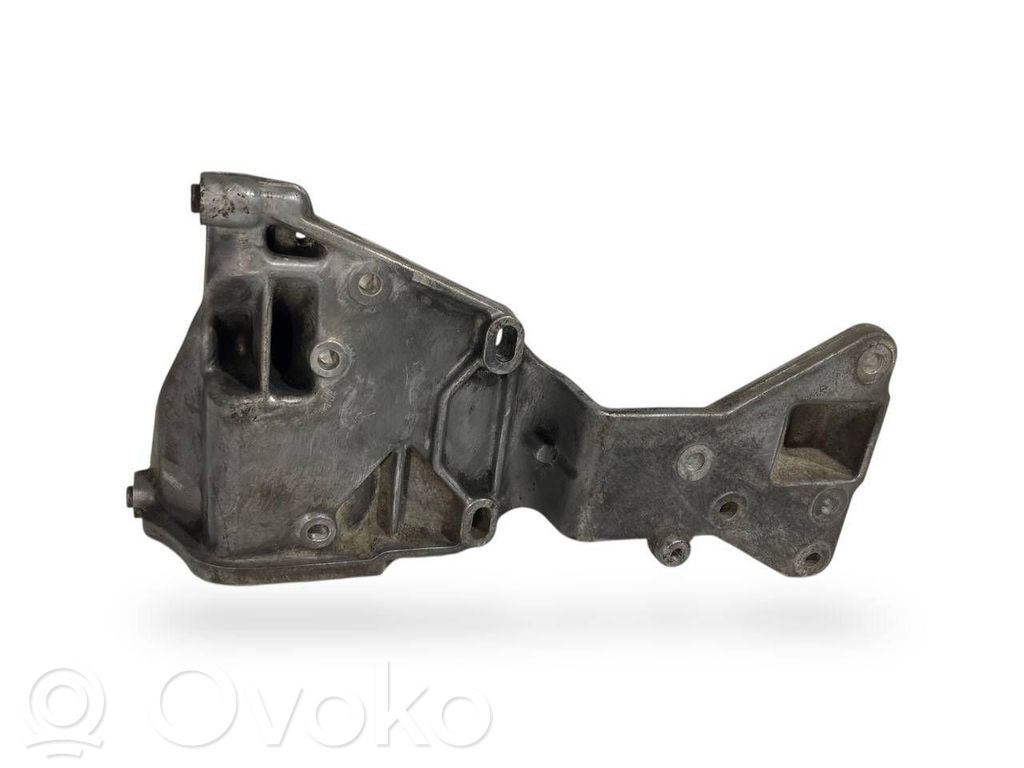 Ģeneratora stiprinājums