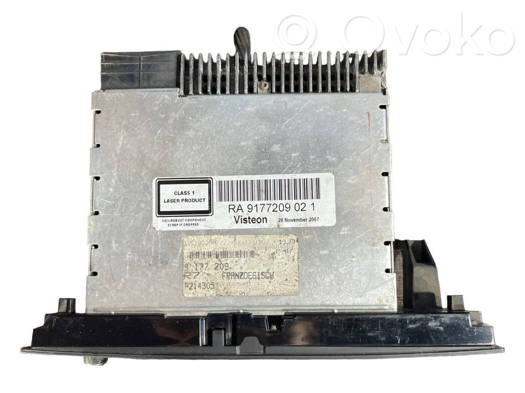 Радио / CD/DVD-плеер / навигация