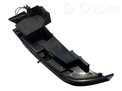 Rear bumper mounting bracket