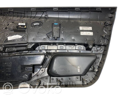 Priekšējo durvju apdare