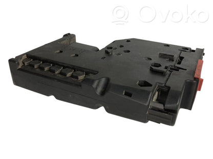 Plusa vadu savienošanas mezgls