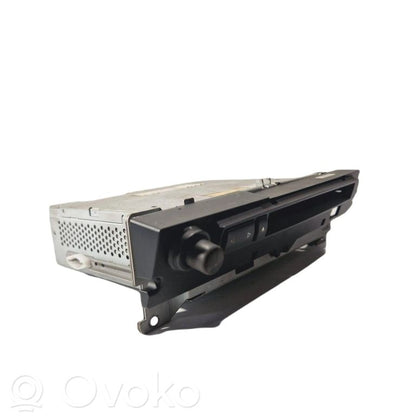 Радио / CD/DVD-плеер / навигация