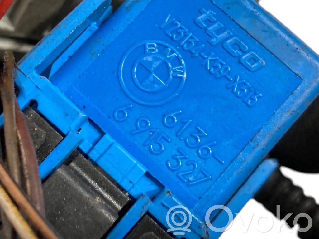 Dzinēja vadu instalācija