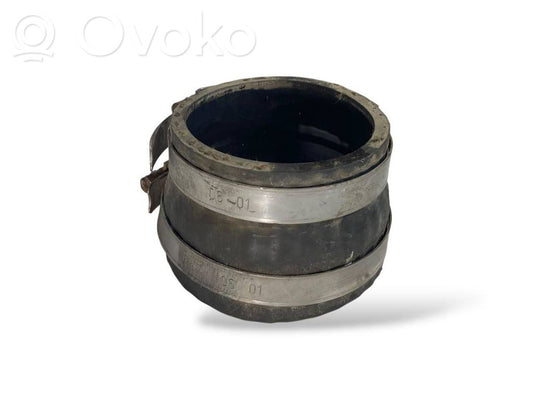 Interkūlera šļūtene (-es) / caurule (-es)