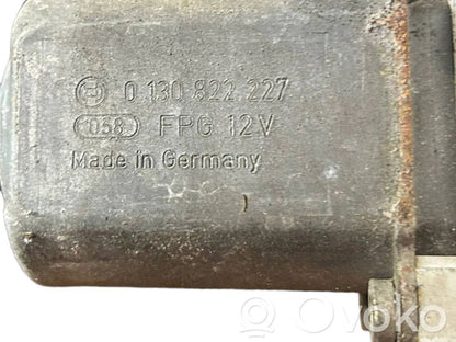 Priekšpusē elektriskā loga pacelšanas mehānisma komplekts