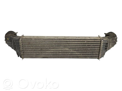 Starpdzesētāja radiators
