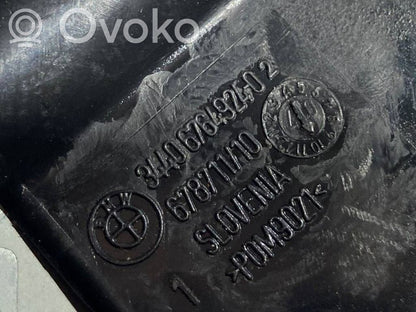 Rokas bremzes mehānisms (salonā)