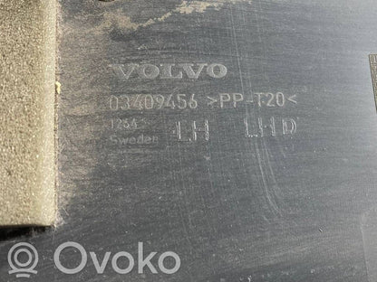 Paneļa dekoratīvās apdares vairogs (apakšējais)