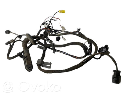 Priekšējo durvju vadu instalācija