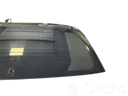 Aizmugurējais stikls