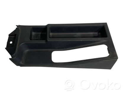 Cita veida vidus konsoles (tuneļa) elementi