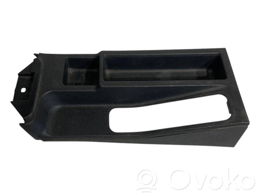 Cita veida vidus konsoles (tuneļa) elementi