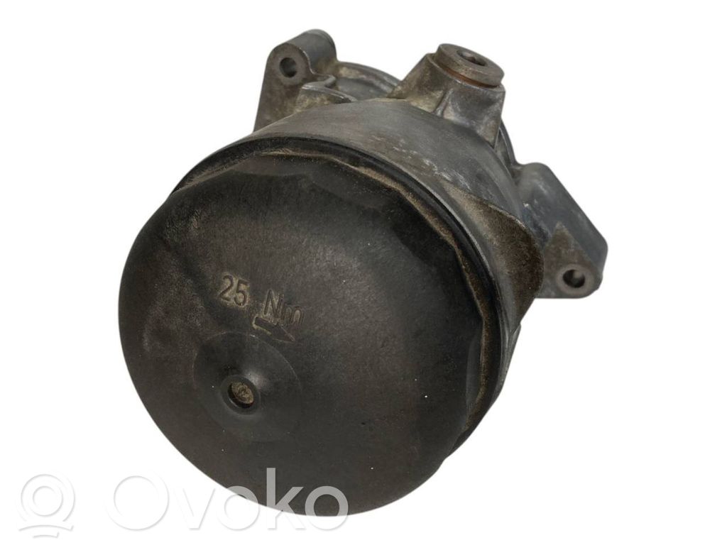 Oil filter holder/cooler