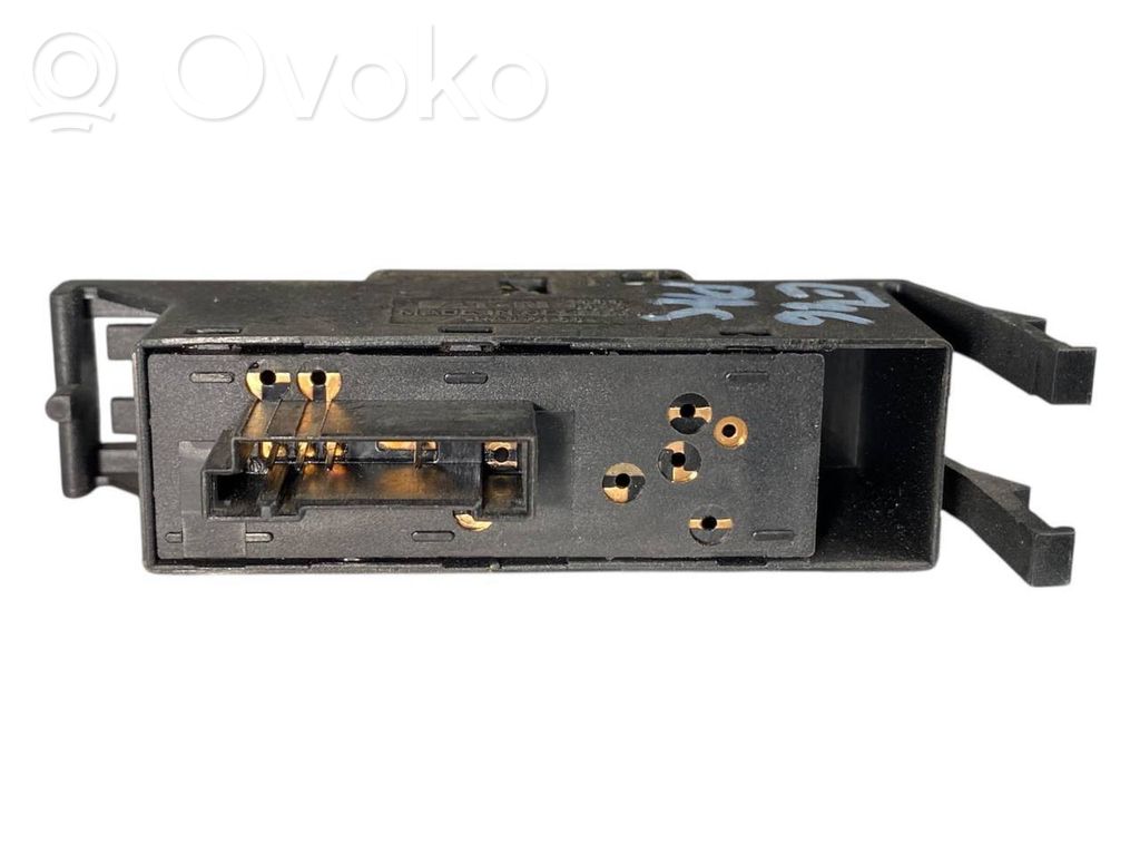 Elektrisko logu slēdzis