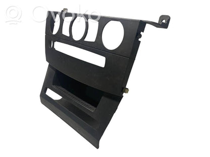 Klimata kontrole / mazā radiatora vadības dekoratīvā apdare