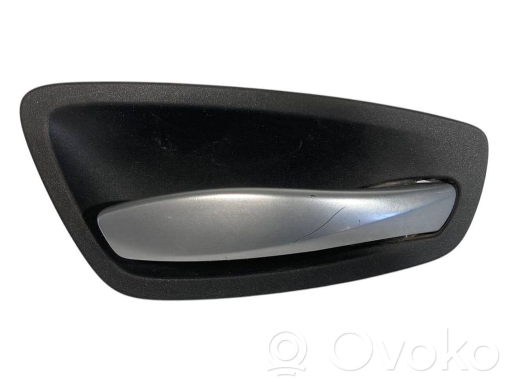 Internal opening handle