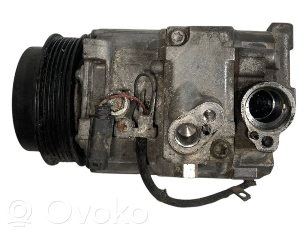 Air conditioner compressor (pump)