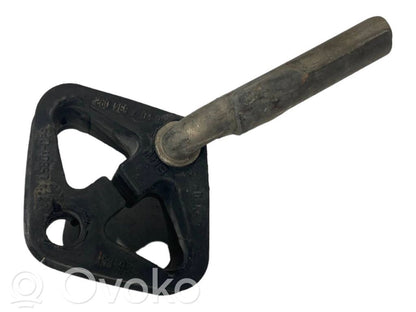 Izpūtēja turētājs