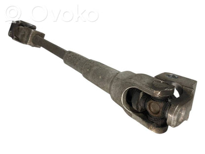 Stūresrata ass krustsavienojums