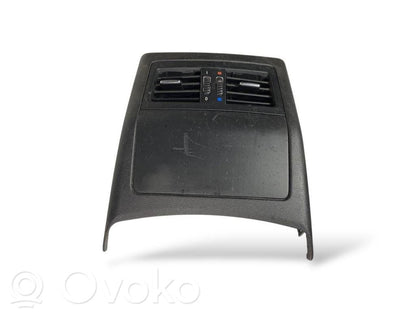 Aizmugurējā gaisa - ventilācijas reste