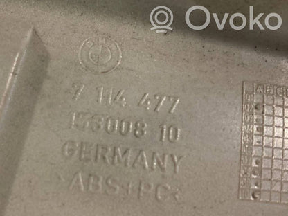 (D) statņa dekoratīvā apdare (augšdaļa)