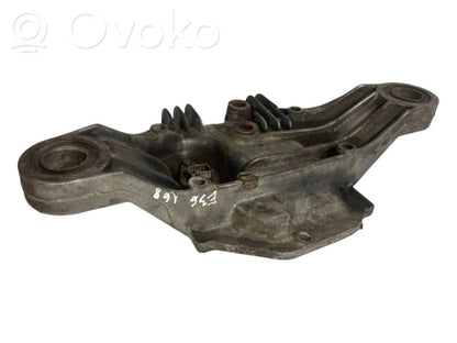 Aizmugurējais reduktors