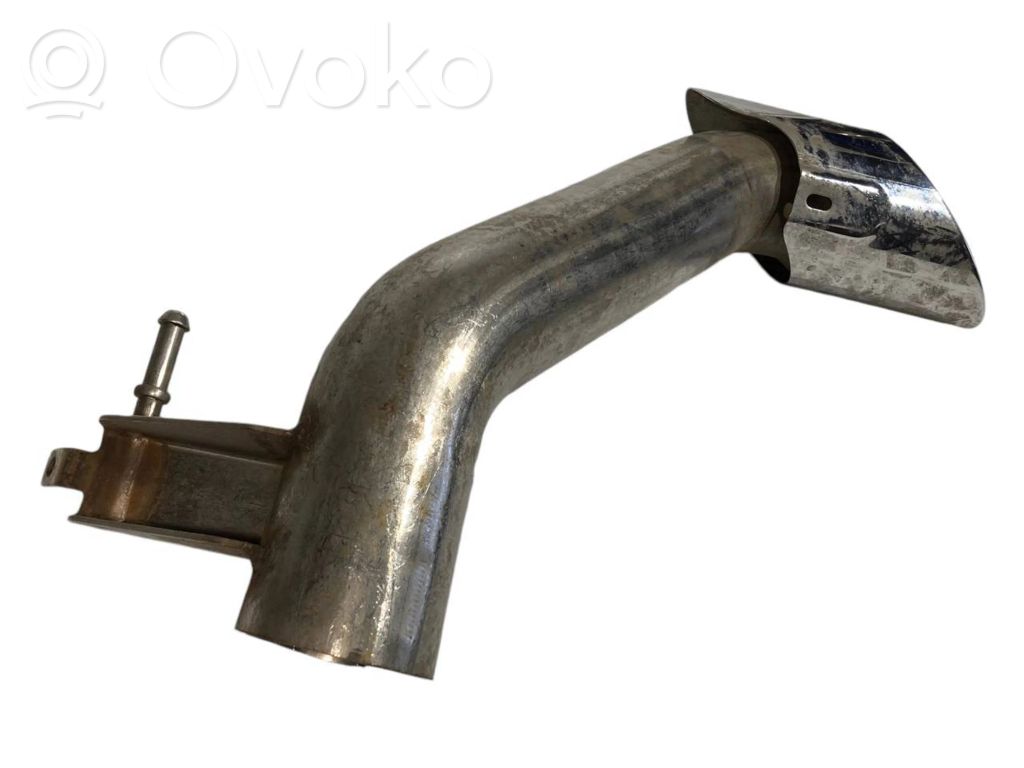 Exhaust surround trim