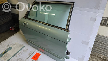 Задняя дверь