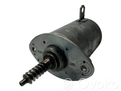 Sadales fāžu regulators