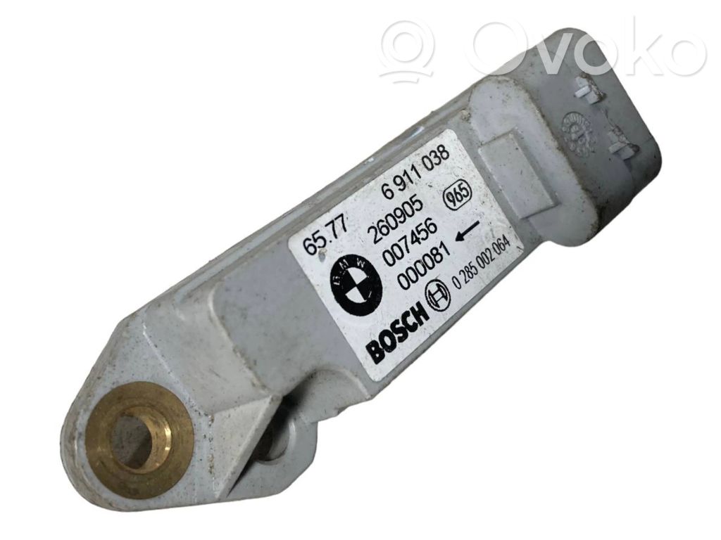 Airbag impact sensor