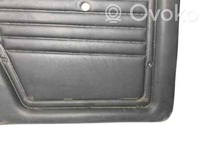 Priekšējo durvju apdare